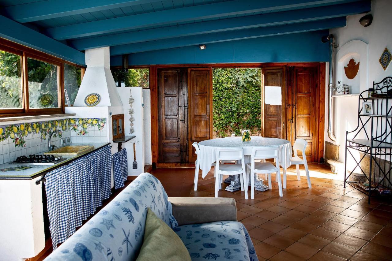Villa Con Piscina Vista Mare Santo Stefano  Exterior photo
